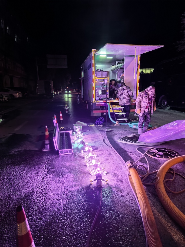 蒸湘管道非开挖修复